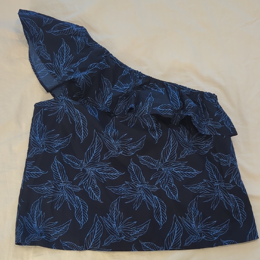 One Should Blue Leaf Print Top